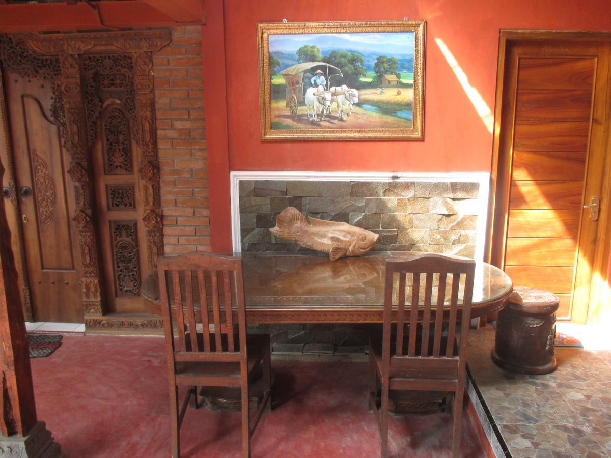 Rumah Ukhi Guest House Cebongan Экстерьер фото