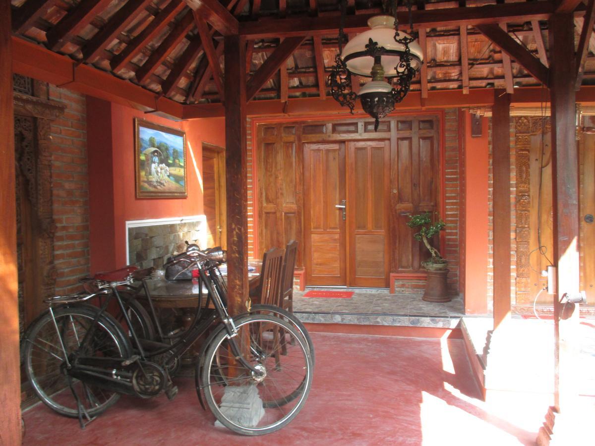 Rumah Ukhi Guest House Cebongan Экстерьер фото